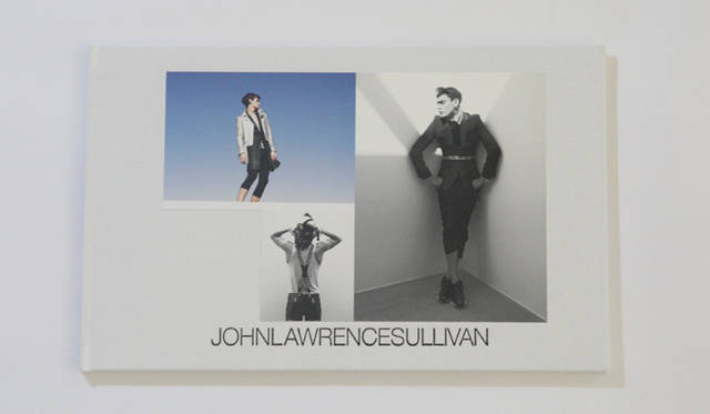  過去に非売品として制作されたビジュアルブック　2007-08AW 3360円