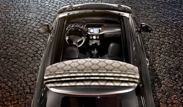 <strong>Citroen DS3 cabrio｜シトロエン DS3 カブリオ</strong>