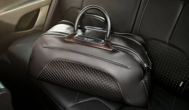 <strong>Citroen DS3 cabrio｜シトロエン DS3 カブリオ</strong>