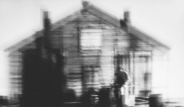 <strong>ショナ・トレスコット展</strong>　Remembrance of Things Past 3 2012 C-Print 18.7x31cm Edition: 3