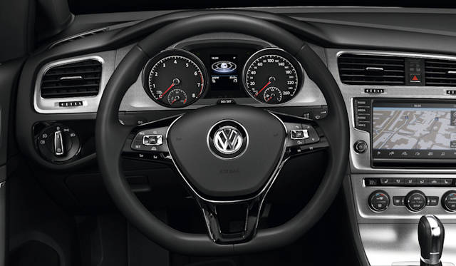 <strong>Volkswagen Golf｜フォルクスワーゲン ゴルフ</strong>