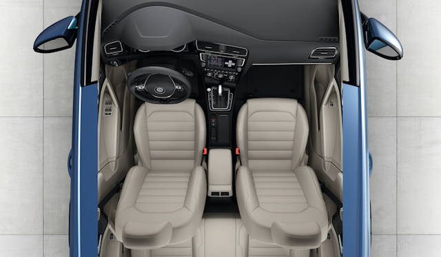 <strong>Volkswagen Golf｜フォルクスワーゲン ゴルフ</strong>