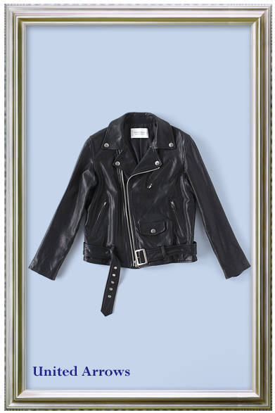 着丈や袖が短く、コンパクトなつくりを得意とするビューティフルピープルのライダースは大人気アイテム！　ハードになりすぎず、フェミニンな着こなしな印象も約束してくれる。<br /><br />ライダースジャケット　7万3500円（beautiful people｜ビューティフルピープル／ユナイテッドアローズ 原宿本店 ウィメンズ館）<br /><br />ユナイテッドアローズ 原宿本店 ウィメンズ館<br />東京都渋谷区神宮前2-31-12 B1-1F<br />Tel. 03-3479-8176