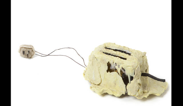 <strong>EVENT｜DESIGNEAST03 国際的なデザインがうまれる状況をデザインする試み</strong> Thomas Thwaites｜Toaster Project1　 撮影：Daniel Alexander