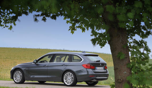 <strong>BMW 3series Touring｜ビー・エム・ダブリュー　3シリーズ ツーリング</strong>