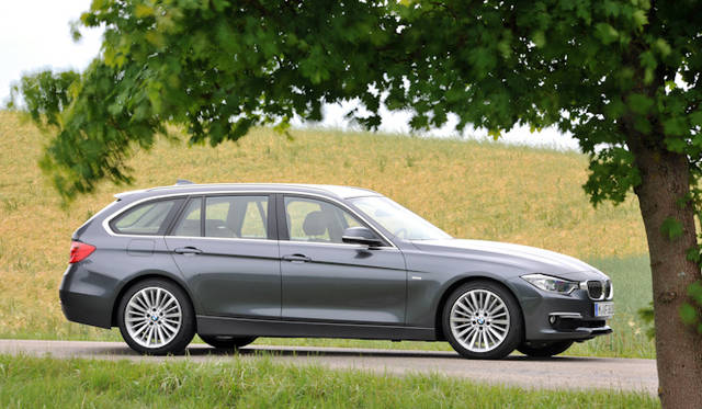 <strong>BMW 3series Touring｜ビー・エム・ダブリュー　3シリーズ ツーリング</strong>