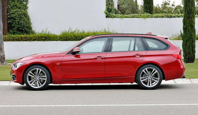 <strong>BMW 3series Touring｜ビー・エム・ダブリュー　3シリーズ ツーリング</strong>