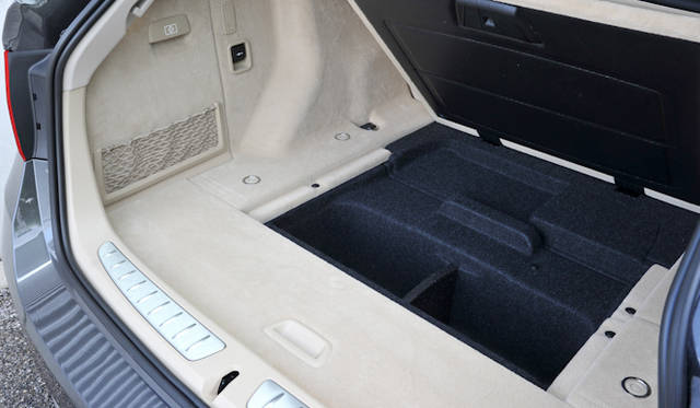 <strong>BMW 3series Touring｜ビー・エム・ダブリュー　3シリーズ ツーリング</strong>