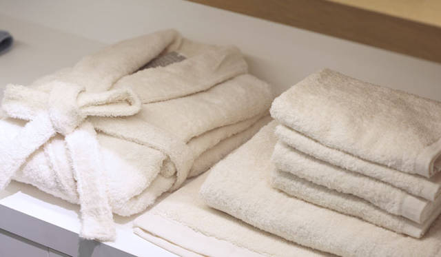 　松屋銀座店7階「MARGARET HOWELL HOUSEHOLD GOODS」　オーガニックコットンのタオルのガウン 3万4650円