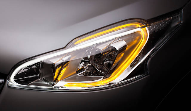 <strong>Peugeot 208 GTi｜プジョー208 GTi</strong>