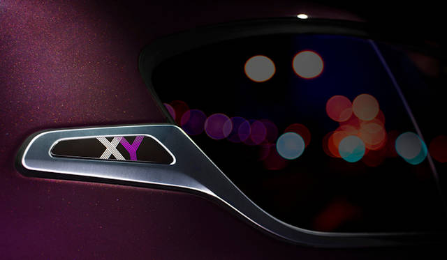 <strong>Peugeot 208 XY｜プジョー208 XY</strong>