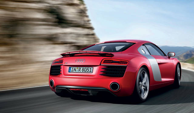 <strong>Audi R8 ｜アウディ R8</strong>