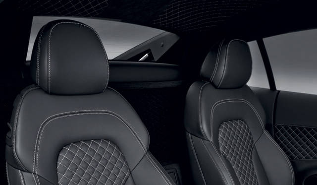 <strong>Audi R8 ｜アウディ R8</strong>