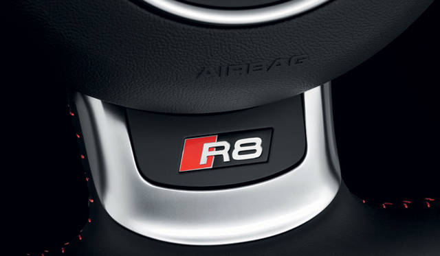 <strong>Audi R8 ｜アウディ R8</strong>