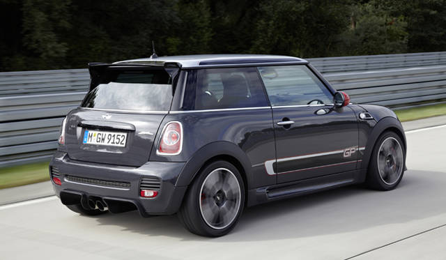<strong>MINI John Cooper Works GP｜ミニ ジョン・クーパーワークス GP</strong>