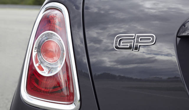 <strong>MINI John Cooper Works GP｜ミニ ジョン・クーパーワークス GP</strong>