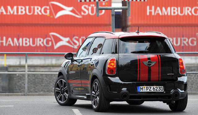 <strong>MINI John Cooper Works Countryman (Crossover)｜ミニ ジョン・クーパー・ワークス クロスオーバー</strong>