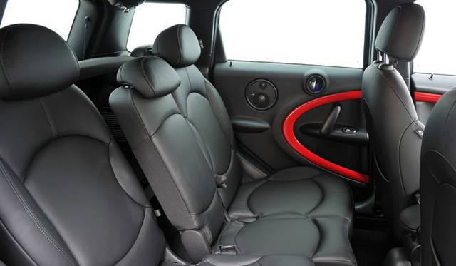 <strong>MINI John Cooper Works Countryman (Crossover)｜ミニ ジョン・クーパー・ワークス クロスオーバー</strong>