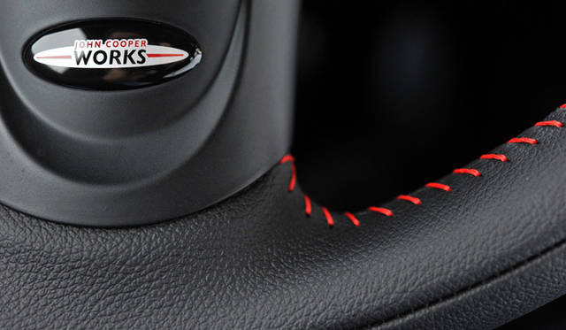 <strong>MINI John Cooper Works Countryman (Crossover)｜ミニ ジョン・クーパー・ワークス クロスオーバー</strong>