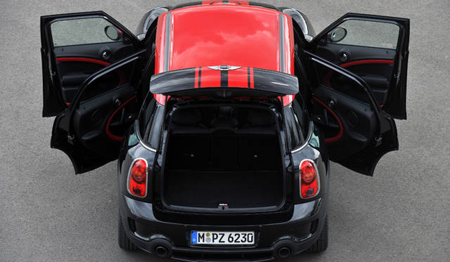 mini_jcw_countryman_065 <strong>MINI John Cooper Works Countryman (Crossover)|ミニ ジョン・クーパー・ワークス クロスオーバー</strong>