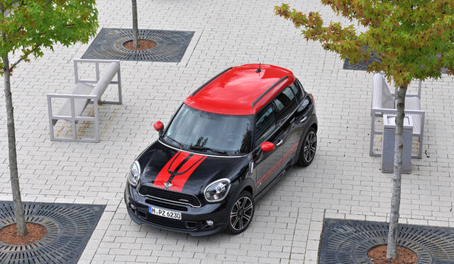 mini_jcw_countryman_066 <strong>MINI John Cooper Works Countryman (Crossover)|ミニ ジョン・クーパー・ワークス クロスオーバー</strong>