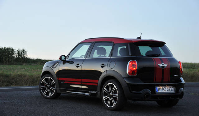 mini_jcw_countryman_092 <strong>MINI John Cooper Works Countryman (Crossover)|ミニ ジョン・クーパー・ワークス クロスオーバー</strong>