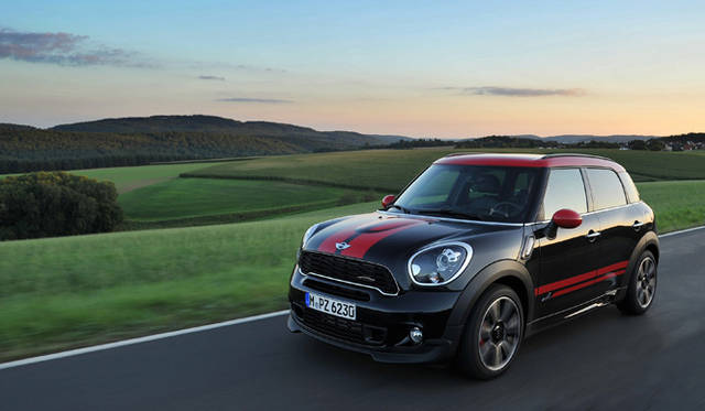 mini_jcw_countryman_093 <strong>MINI John Cooper Works Countryman (Crossover)|ミニ ジョン・クーパー・ワークス クロスオーバー</strong>