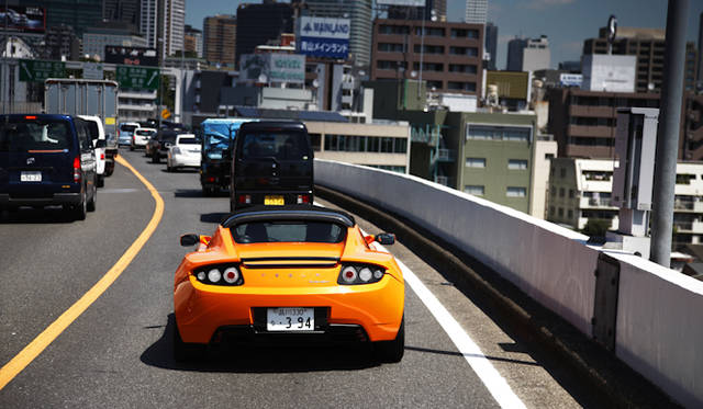<strong>TESLA Roadster Sport 2.5｜テスラ ロードスター スポーツ 2.5</strong>