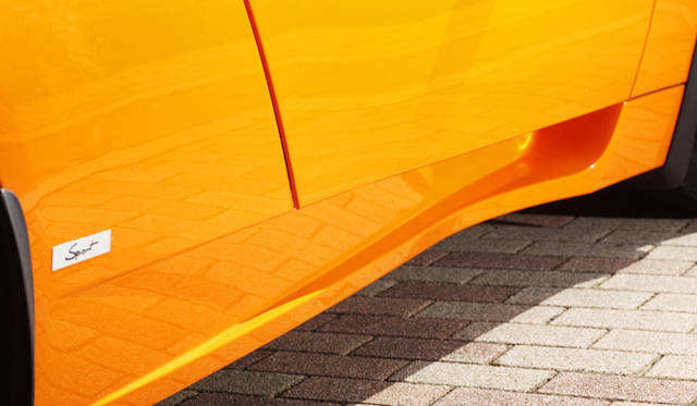 <strong>TESLA Roadster Sport 2.5｜テスラ ロードスター スポーツ 2.5</strong>