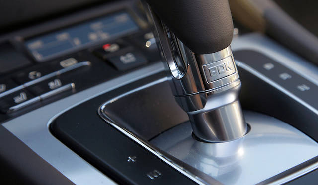 <strong>Porsche Boxster S｜ポルシェ ボクスターS</strong>