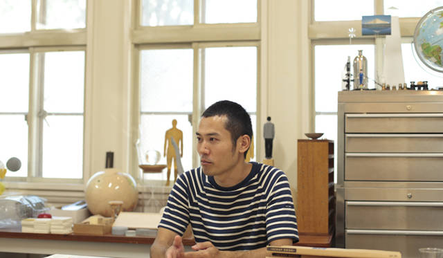 <strong>伊藤嶺花×鈴木康広｜スピリチュアル対談（後編）</strong>　「いままではつくることに精一杯だったんです。いろんなこと考えてきたけど、それを言葉にできていなかった。それが、これからはすこしずつできるのかなっておもっています」（鈴木さん）