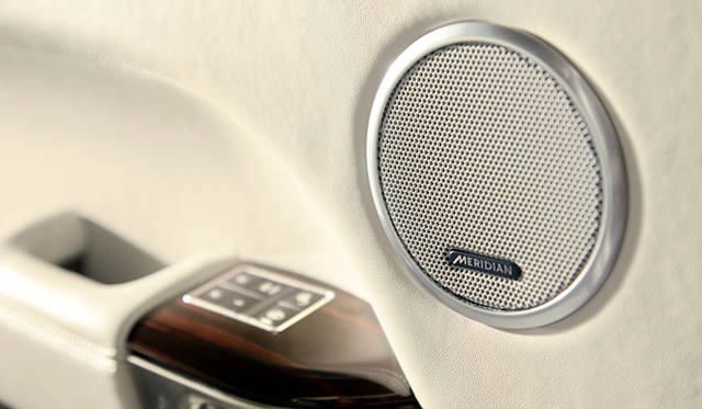 <strong>Range Rover｜レンジローバー</strong>