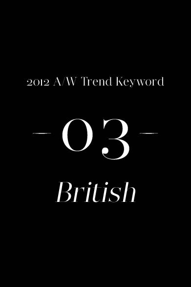 チェスターフィールドコートのような「アイテム」、ツイードやコーデュロイといった「素材」、タータンチェックやグレンチェックなどの「柄」……つまり今季の傾向のなかで最も注目されているのが“ブリティッシュテイスト”である。英国調を着こなしに落とし込むと定番的なスタイルに近づいていくものだが、スタイルとして新しさを感じるのはアレキサンダー・マックイーンが提案するヴィクトリアン調スタイル。同ブランドは老舗テーラー、ハンツマンとのコラボレーションラインをスタートしている。今季の注目キーワードのランキングをつけるとすれば、ブリティッシュテイストはナンバーワンであろう。