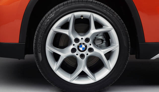 <strong>BMW  X1│ビー・エム・ダブリュー X1</strong>