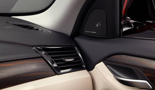 <strong>BMW  X1│ビー・エム・ダブリュー X1</strong>