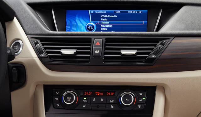 <strong>BMW  X1│ビー・エム・ダブリュー X1</strong>