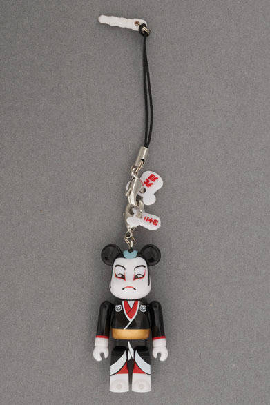 <strong>MEDICOM TOY｜メディコム・トイ</strong>　Happy BE@RBRICK 歌舞伎 1200円