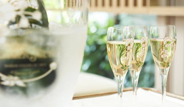 <strong>PERRIER-JOUËT｜ペリエ ジュエ</strong>　