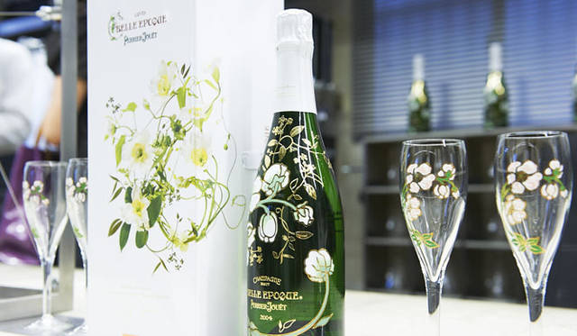 <strong>PERRIER-JOUËT｜ペリエ ジュエ</strong>　ペリエ ジュエ ベル エポック フローラル エディション