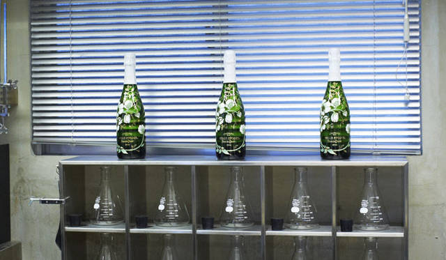 <strong>PERRIER-JOUËT｜ペリエ ジュエ</strong>　