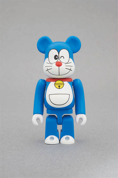 <strong>MEDICOM TOY｜メディコム・トイ</strong>　「BE@RBRICK WORLD WIDE TOUR 2 in OSAKA」開催記念商品　BE@RBRICK ドラえもん 1575円（各全高約70mm）
