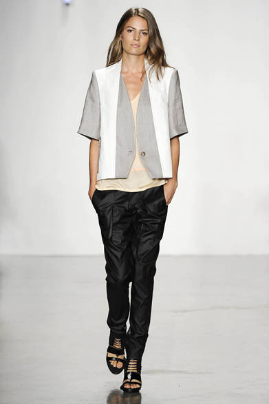 　2013年春夏コレクション