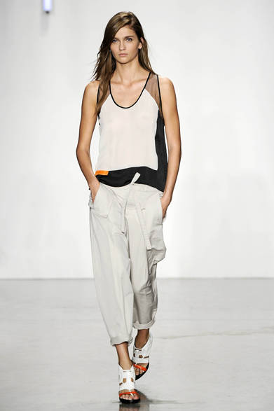 　2013年春夏コレクション