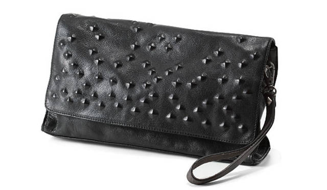 <strong>REHARD｜リハード</strong>　「レザー・クラッチバッグ」　3万2550円