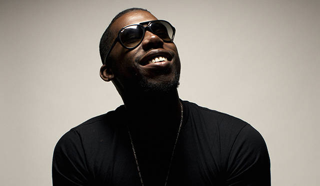 <strong>MUSIC｜フライング・ロータス 最新作が国内先行発売！</strong>　フライング・ロータスの作品はすべてが事件だ。一定の間隔でリリースされることはなく、また市場の方程式にしたがってつくられることはない。その作品群は、ジャズやソウル、エレクトリック・ミュージックにおける過去の偉大な巨匠たちが抱いた野心やヴィジョンを共有し、それでいて、だれも見たことがない圧倒的な未来を描いている。