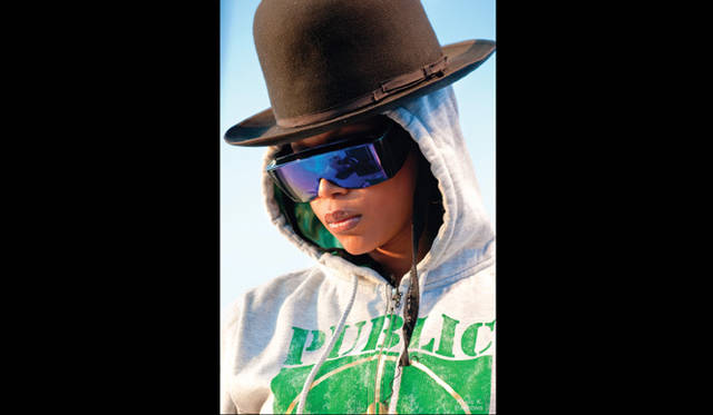 <strong>MUSIC｜フライング・ロータス 最新作が国内先行発売！</strong>　本作品ではあらたに90’sネオ・ソウルの核心にして、レフト・フィールドR&Bの女王、エリカ・バドゥが参加。アルバムのハイライトのひとつである「See Thru to U」で念願の共演を果たしている。