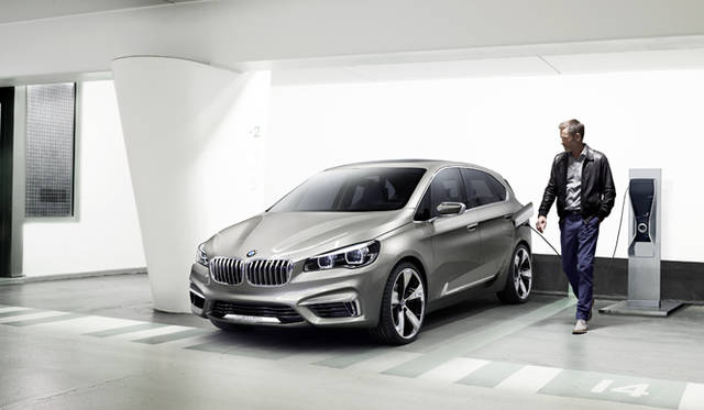 <strong>BMW Concept Active Tourer｜ビー・エム・ダブリュー コンセプト アクティブ ツアラー</strong>