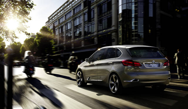 <strong>BMW Concept Active Tourer｜ビー・エム・ダブリュー コンセプト アクティブ ツアラー</strong>