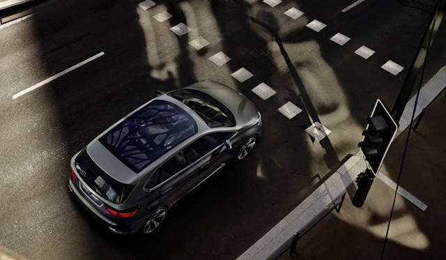 <strong>BMW Concept Active Tourer｜ビー・エム・ダブリュー コンセプト アクティブ ツアラー</strong>