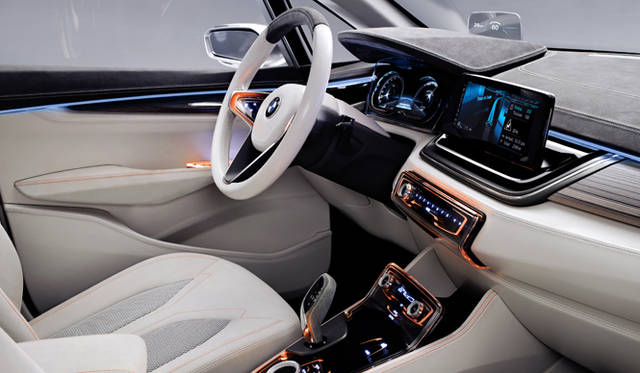 <strong>BMW Concept Active Tourer｜ビー・エム・ダブリュー コンセプト アクティブ ツアラー</strong>